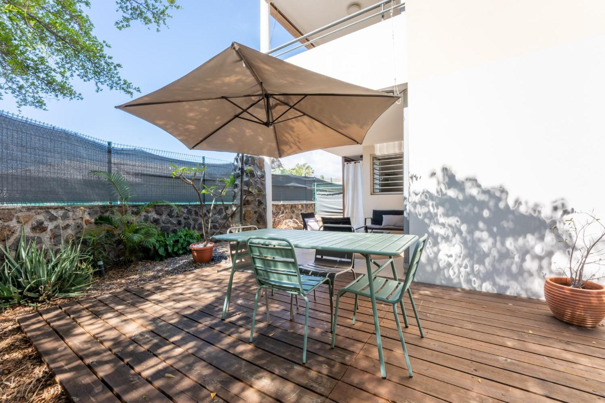 Le Celadon Saint Gilles Les Bains Luaran gambar